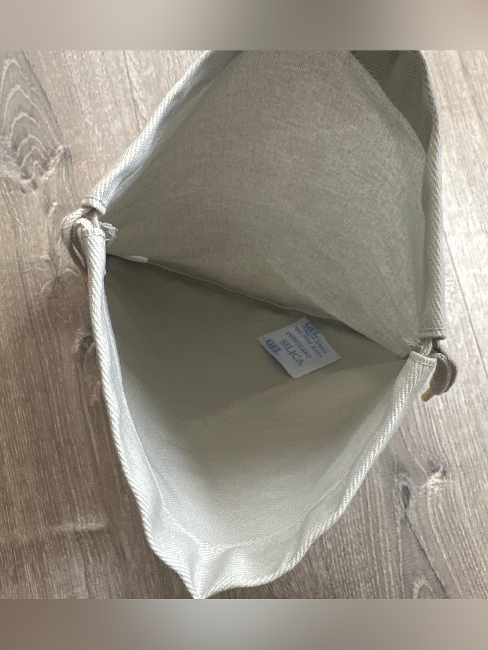 Paco Rabanne Drawstring Dust Bag with Gold Logo - Picture 3 of 5